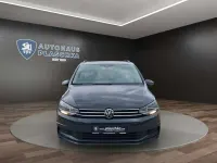Gebraucht VW Touran Comfortline 150 PS (110 kW) 2024 Uranograu Van / Kleinbus