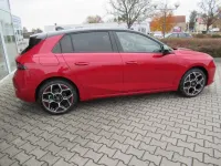 Używany Opel Astra 131 KM (96 kW) 2023 Czerwony Hatchback