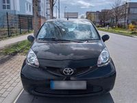Gebraucht Toyota Aygo 68 PS (50 kW) 2007 Schwarz Kleinwagen