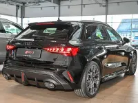 Gebraucht Audi RS3 Sportback Ambiente 400 PS (294 kW) 2025 Mythosschwarz metallic Kleinwagen