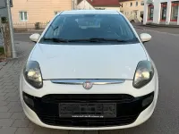 Gebraucht Fiat Punto 77 PS (56 kW) 2010 Weiß Kleinwagen