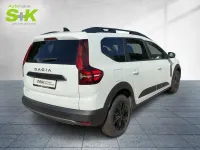 Gebraucht Dacia Jogger Extreme 110 PS (80 kW) 2024 Arktisweiß Van / Kleinbus