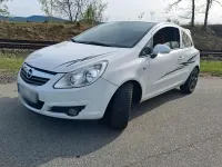 Gebraucht Opel Corsa 80 PS (58 kW) 2007 Weiß Kleinwagen