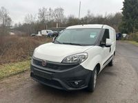 Gebraucht Fiat Doblò 120 PS (88 kW) 2015 Weiß Van / Kleinbus