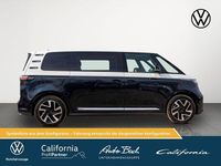 Neu VW ID. Buzz Pro 210 kW (286 PS) 2026 Candyweiß/ starlight blue met Van / Kleinbus
