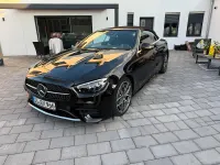 Gebraucht Mercedes E220 AMG 194 PS (142 kW) 2021 Schwarz Cabrio