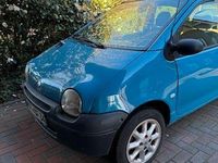 Second-hand Renault Twingo Expression 58 CP (42 kW) 2003 Albastru Hatchback