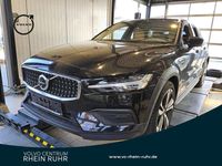 Gebraucht Volvo V60 CC Plus 197 PS (144 kW) 2024 Schwarz onyx black / metallic Kombi