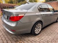 Second-hand BMW 525 192 CP (141 kW) 2004 Berlinǎ