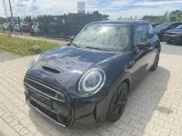 Gebraucht Mini Cooper S Classic 178 PS (130 kW) 2024 Enigmatic black (metallic) Kleinwagen
