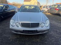 Gebraucht Mercedes E320 Avantgarde 204 PS (150 kW) 2002 Beige Limousine
