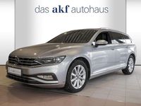 Gebraucht VW Passat Elegance 150 PS (110 kW) 2024 Pyritsilber metallic Kombi