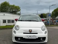 Gebraucht Abarth 500 135 PS (99 kW) 2009 Weiß Kleinwagen