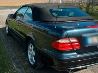 Gebraucht Mercedes CLK320 Elegance 218 PS (160 kW) 2001 Schwarz Cabrio