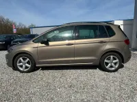 Gebraucht VW Golf Sportsvan LOUNGE 110 PS (80 kW) 2015 Gold Van / Kleinbus