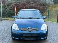 Gebraucht Toyota Yaris 65 PS (47 kW) 2004 Blau Kleinwagen