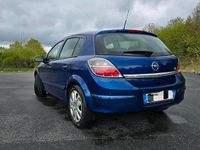 Gebraucht Opel Astra 90 PS (66 kW) 2006 Blau Kleinwagen