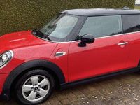 Gebraucht Mini Cooper 136 PS (100 kW) 2019 Rot Kleinwagen