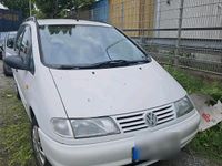 Gebraucht VW Sharan 90 PS (66 kW) 1997 Weiß Van / Kleinbus