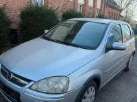 Gebraucht Opel Corsa 80 PS (58 kW) 2005 Silber Kleinwagen