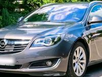 gebraucht Opel Insignia Voll: Leder, Abstandtempo, Navi, AHKi, TÜV neu