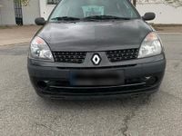Brugt Renault Clio II 75 HK (55 kW) 2003 Sort Hatchback