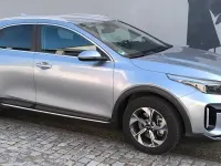 Gebraucht Kia XCeed 150 PS (110 kW) 2025 Grau SUV