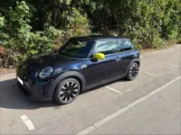 Gebraucht Mini Cooper SE 135 kW (184 PS) 2021 Blau Kleinwagen