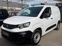 Gebraucht Peugeot Partner Premium 131 PS (96 kW) 2019 Weiß Van / Kleinbus