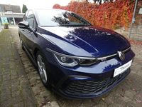 Gebraucht VW Golf VIII GTI 245 PS (180 kW) 2023 Atlantic blue (blau) Limousine