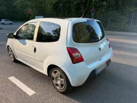 Second-hand Renault Twingo 75 CP (55 kW) 2010 Alb Hatchback