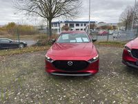 Neu Mazda 3 140 PS (102 kW) 2025 Rot Limousine