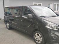 Gebraucht Opel Vivaro 125 PS (91 kW) 2015 Schwarz Van / Kleinbus