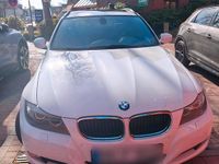 Gebraucht BMW 320 186 PS (136 kW) 2011 Weiß Kombi