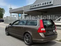 Gebraucht Volvo V70 Pro 163 PS (119 kW) 2013 Braun Kombi