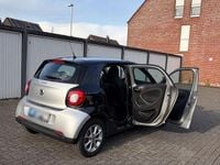 Second-hand Smart ForFour Passion 71 CP (52 kW) 2017 Argintiu Hatchback