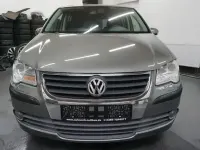 Gebraucht VW Touran 140 PS (102 kW) 2009 Grau Van / Kleinbus