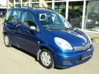 Gebraucht Toyota Yaris Verso Sol 84 PS (61 kW) 2006 Blau Van / Kleinbus