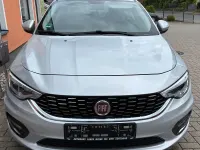 Gebraucht Fiat Tipo 95 PS (69 kW) 2016 Silber Limousine