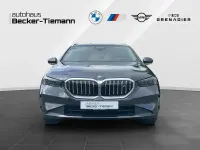 Gebraucht BMW i5 250 kW (340 PS) 2024 Sophistograu brillanteffekt Kombi