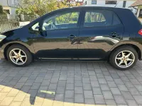 Gebraucht Toyota Auris 99 PS (72 kW) 2010 Schwarz Kleinwagen