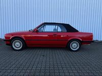 Gebraucht BMW 320 Shadowline 129 PS (94 kW) 1990 Brillantrot (308) Cabrio
