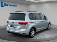 Gebraucht VW Touran Comfortline 150 PS (110 kW) 2022 Reflexsilber metallic (metallic) Van / Kleinbus