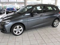 Gebraucht BMW 218 Advantage 150 PS (110 kW) 2018 Grau Kombi