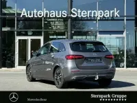 Gebraucht Mercedes B200 Progressive 163 PS (119 kW) 2023 Grau Kleinwagen