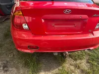 Gebraucht Hyundai Accent GLS 84 PS (61 kW) 2003 Rot Limousine