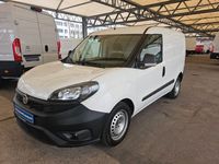 Gebraucht Fiat Doblò 90 PS (66 kW) 2022 Weiß Van / Kleinbus