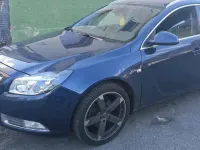 Gebraucht Opel Insignia Sport 160 PS (117 kW) 2013 Blau Kombi