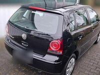 Gebraucht VW Polo 60 PS (44 kW) 2009 Schwarz Kleinwagen