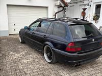 Second-hand BMW 320 Basis 150 CP (110 kW) 2002 Albastru Break